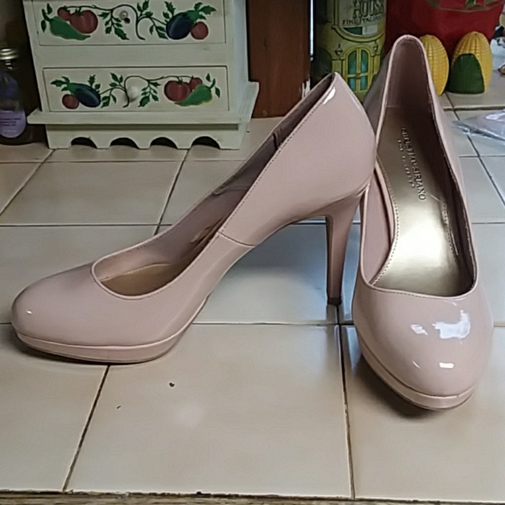 Pink high heels